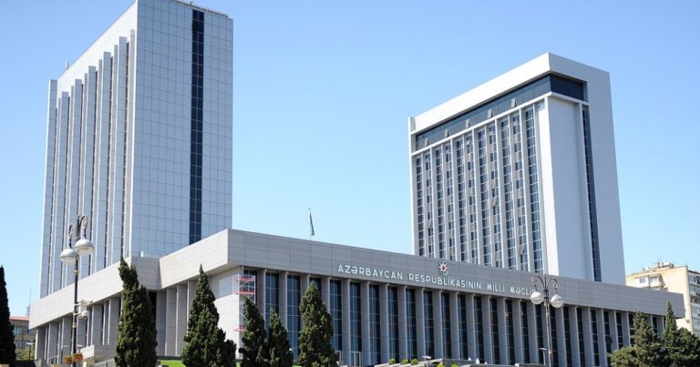 Parlamentin növbəti plenar iclasının vaxtı açıqlandı
